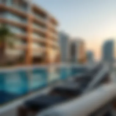 Luxurious waterfront properties in Jumeirah Bay reflecting modern lifestyle